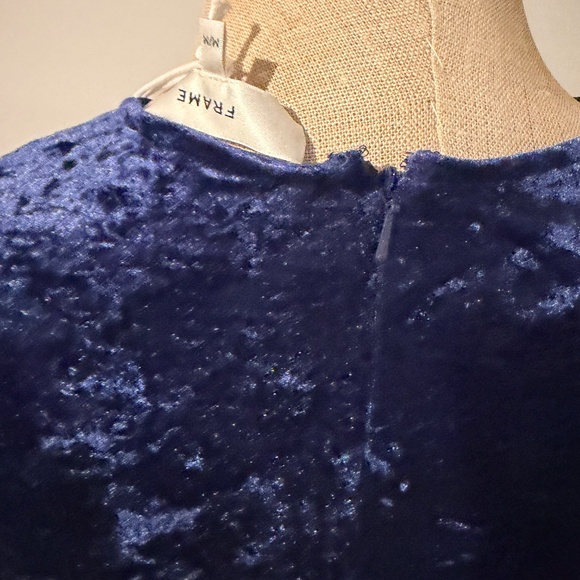 FRAME Velvet Long Sleeve Blouse Size Medium - Picture 3 of 7